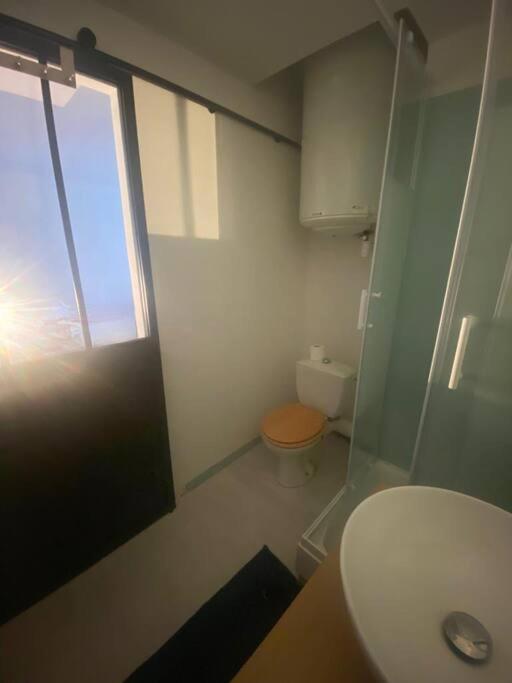Appartement En Face De La Gare - Centre Ville Poitiers Ngoại thất bức ảnh